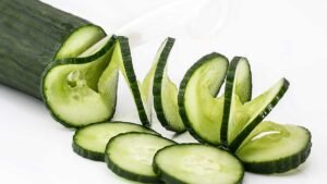 Should we eat cucumber at night?