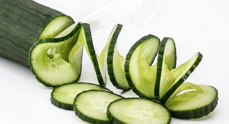 Should we eat cucumber at night?